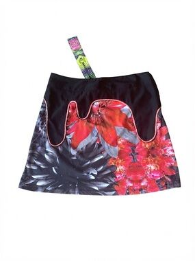 ✨  NWT Smash! Barcelona Floral Graphic Mini Skirt Artsy Boho ✨